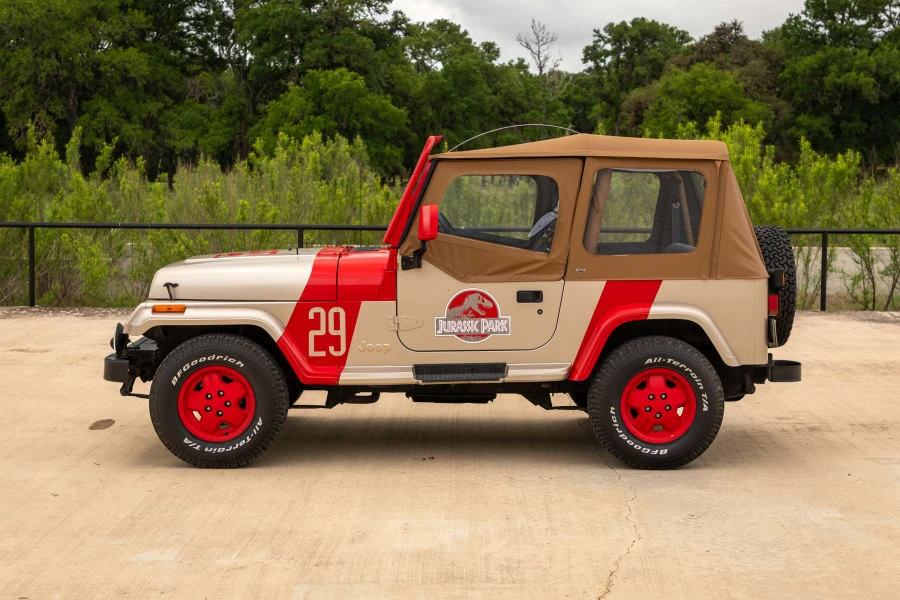 1993 Jeep YJ Wrangler - Image 14 of 27