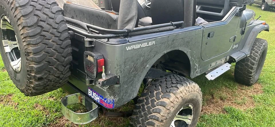 1993 Jeep YJ Wrangler - Image 7 of 8