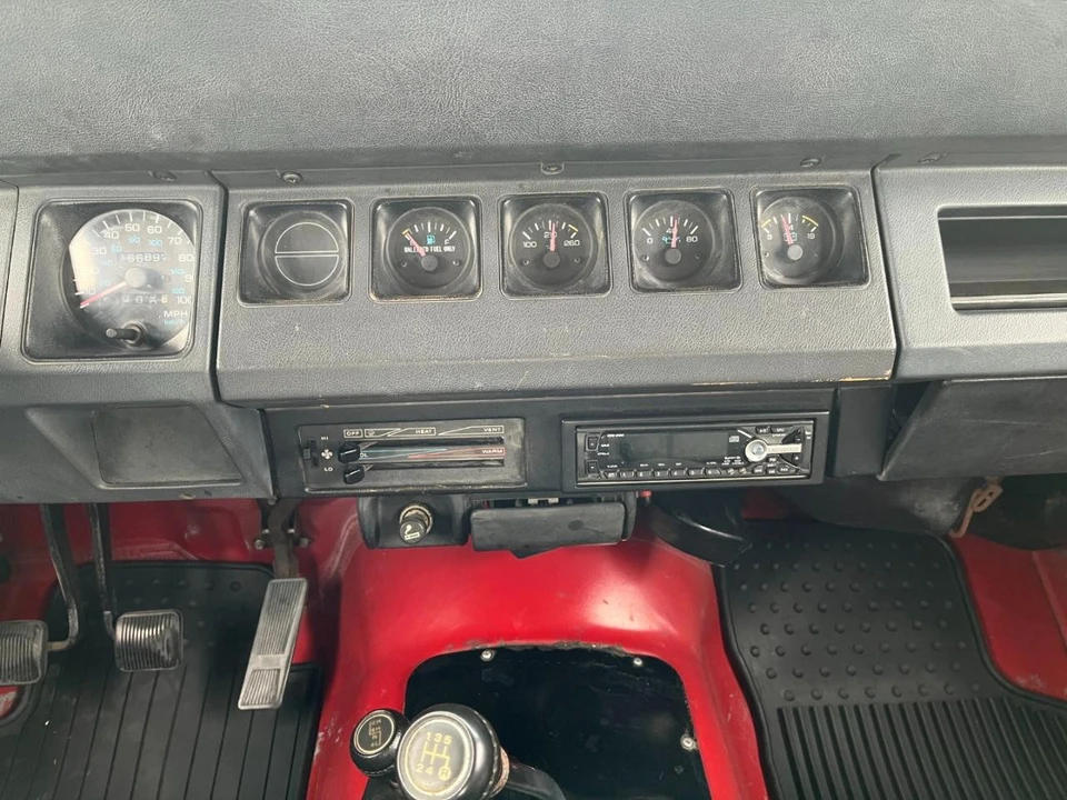 1993 Jeep YJ Wrangler - Image 14 of 21