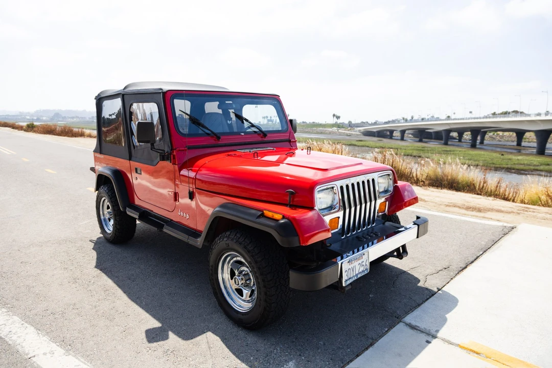 1993 Jeep YJ Wrangler - Image 14 of 31
