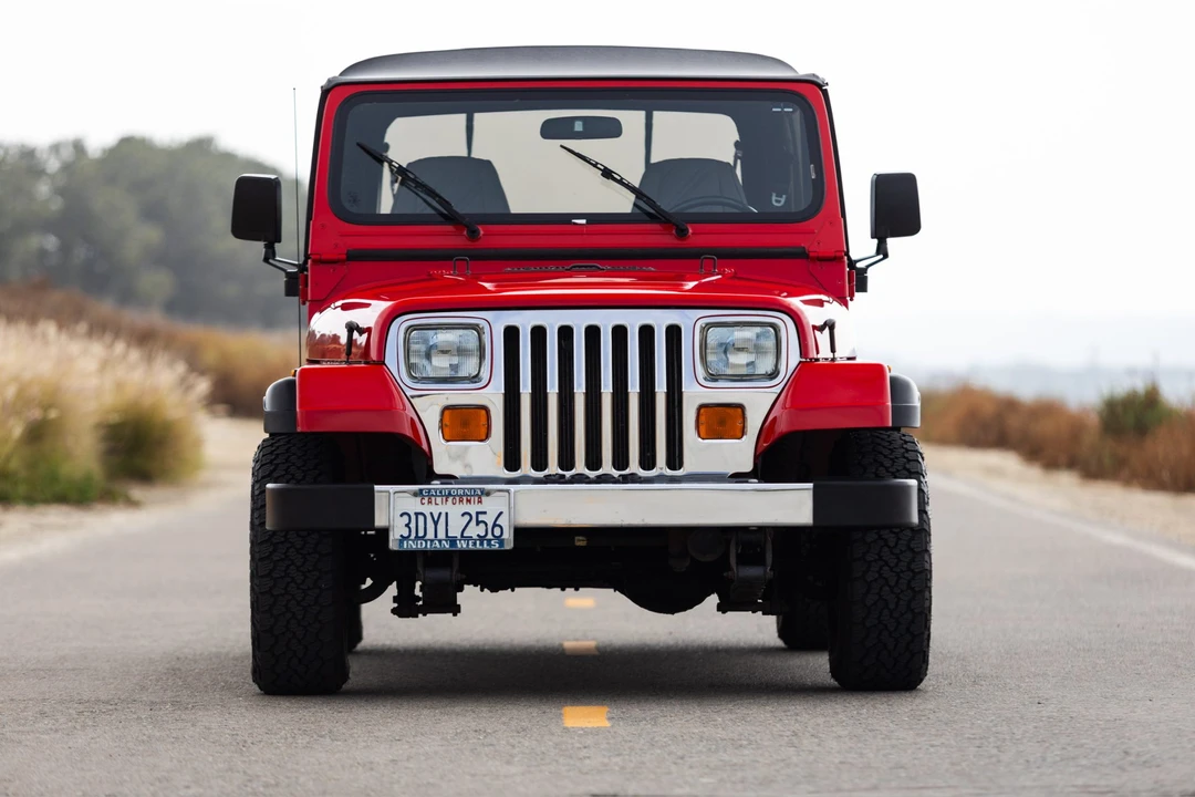 1993 Jeep YJ Wrangler - Image 11 of 31