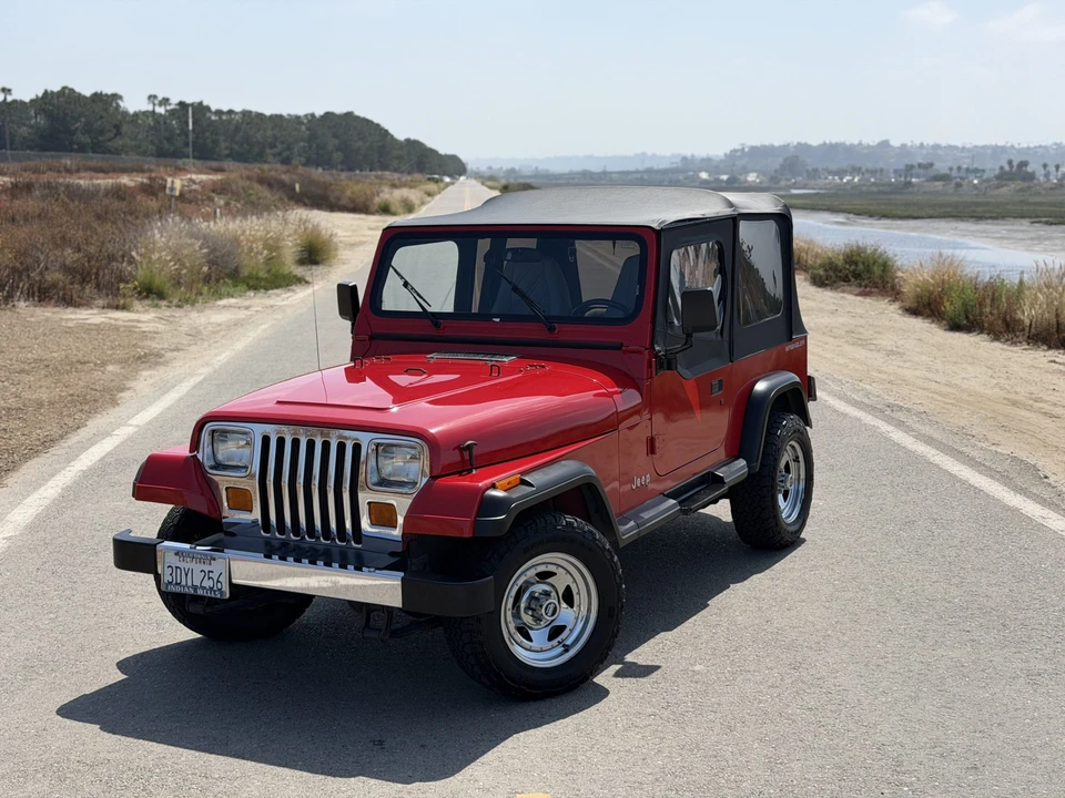 1993 Jeep YJ Wrangler - Image 3 of 31