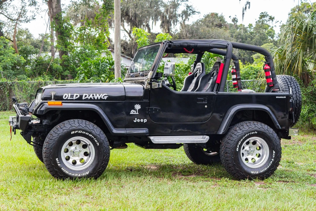 1993 Jeep YJ Wrangler - Image 3 of 31