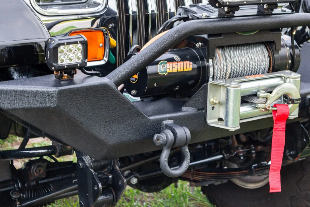 1993 Jeep YJ Wrangler - Image 22 of 31