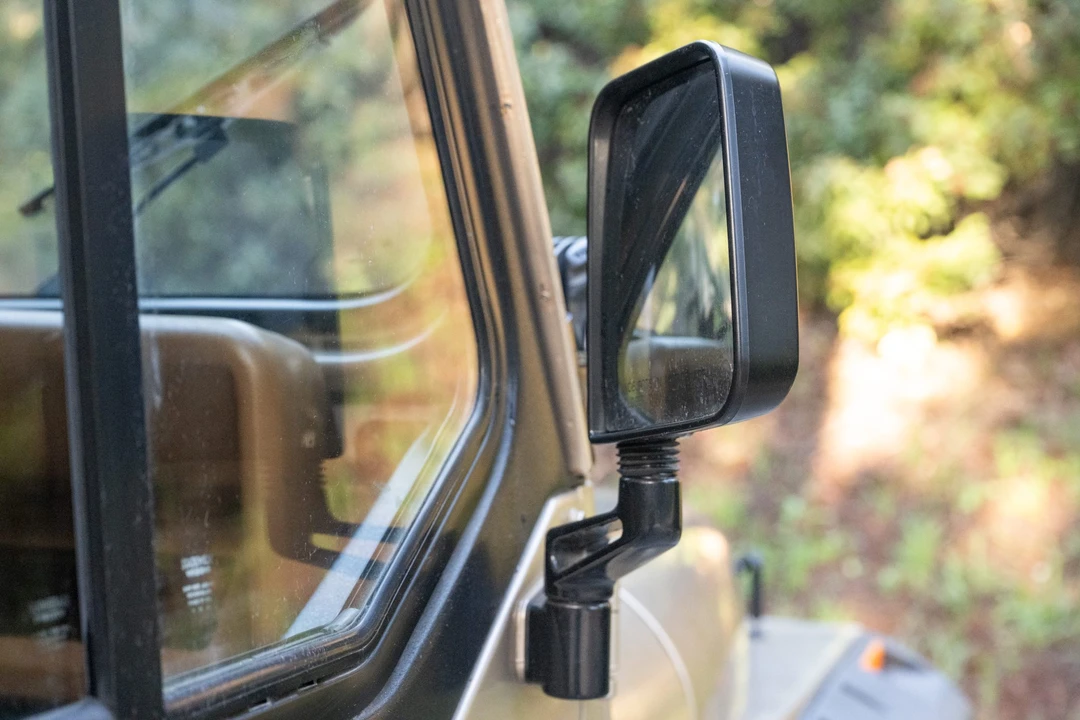 1993 Jeep YJ Wrangler - Image 29 of 31