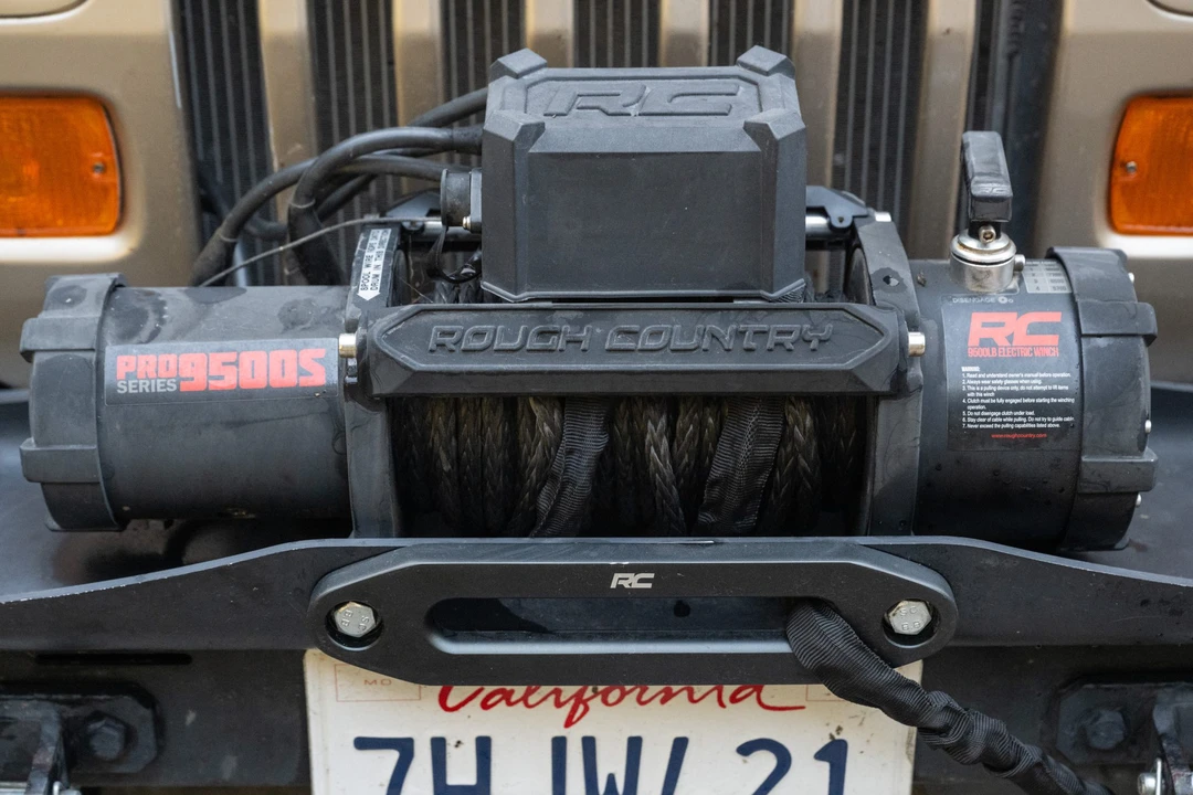 1993 Jeep YJ Wrangler - Image 16 of 31