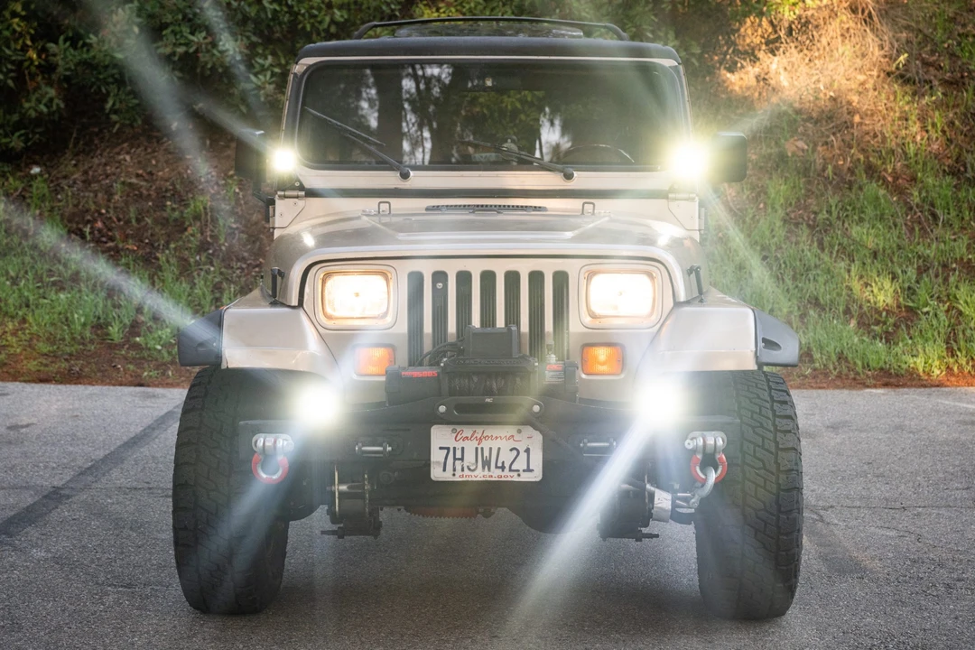 1993 Jeep YJ Wrangler - Image 3 of 31