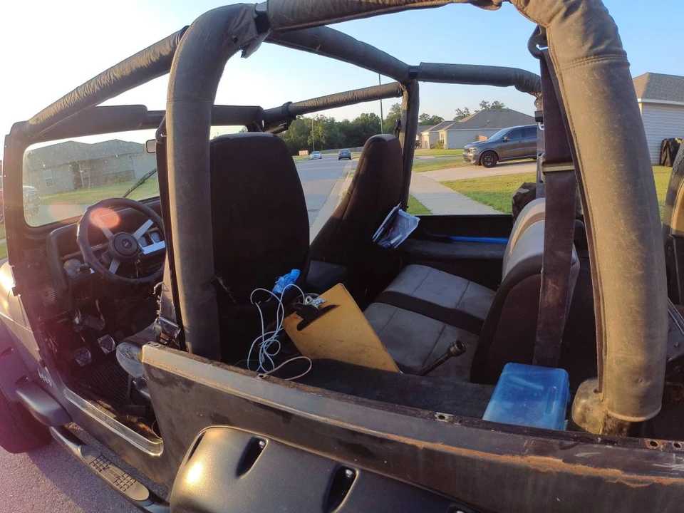 1993 Jeep YJ Wrangler - Image 9 of 9