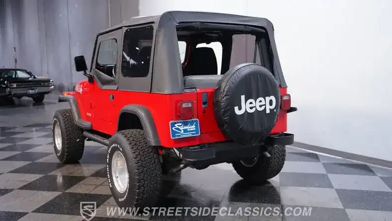1993 Jeep YJ Wrangler - Image 17 of 31