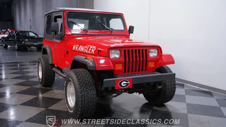 1993 Jeep YJ Wrangler - Image 13 of 31