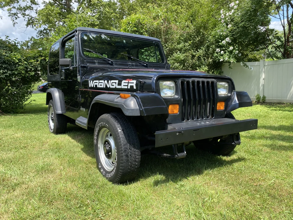 1993 Jeep YJ Wrangler - Image 28 of 31