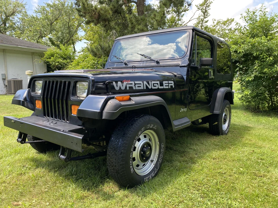 1993 Jeep YJ Wrangler - Image 9 of 31