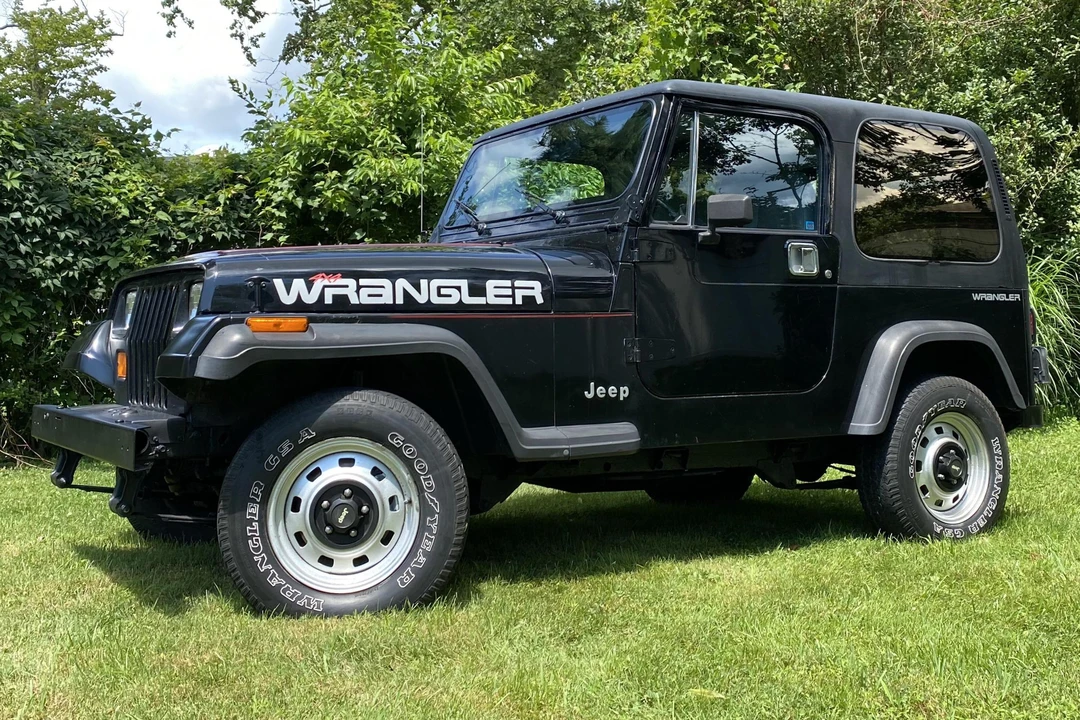 1993 Jeep YJ Wrangler - Image 3 of 31
