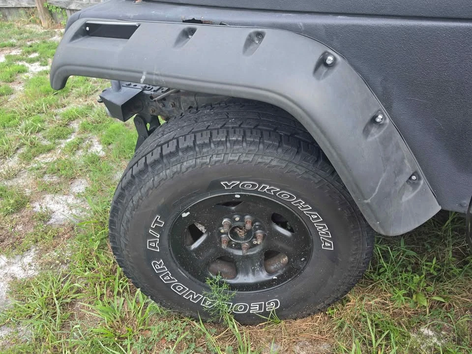 1993 Jeep YJ Wrangler - Image 4 of 8