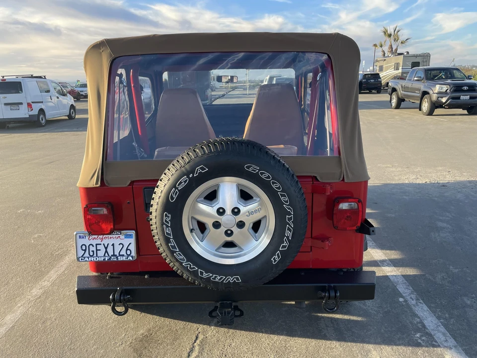 1993 Jeep YJ Wrangler - Image 10 of 31