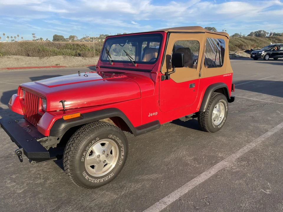 1993 Jeep YJ Wrangler - Image 3 of 31