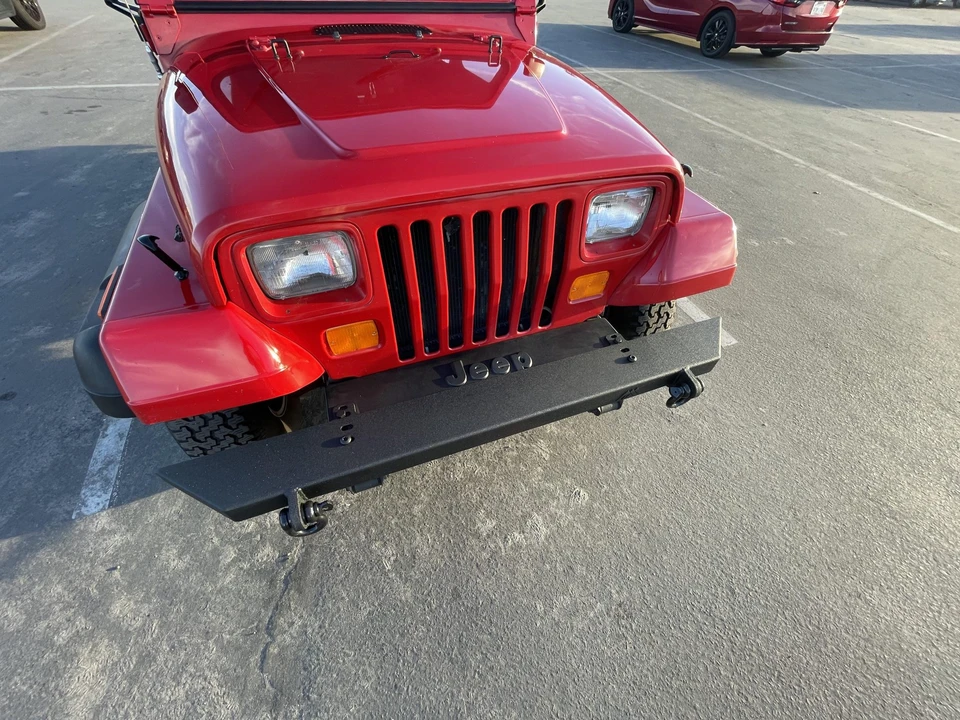 1993 Jeep YJ Wrangler - Image 17 of 31