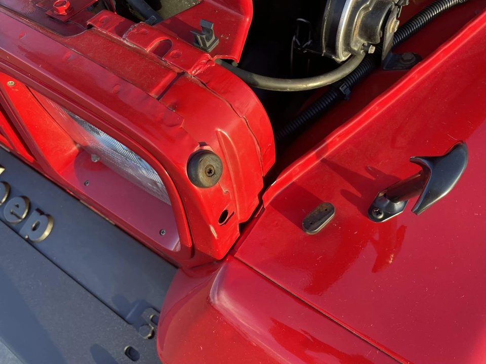 1993 Jeep YJ Wrangler - Image 23 of 31