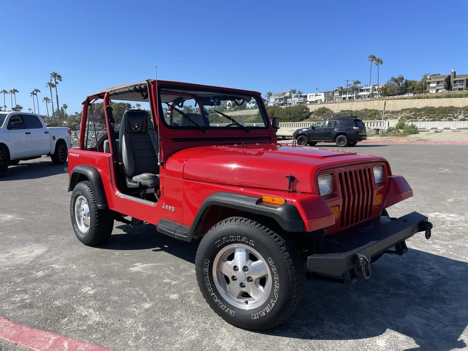 1993 Jeep YJ Wrangler - Image 15 of 31