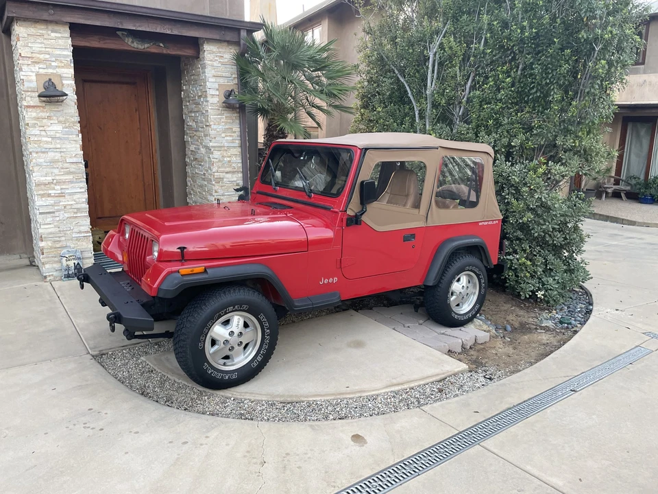 1993 Jeep YJ Wrangler - Image 13 of 31