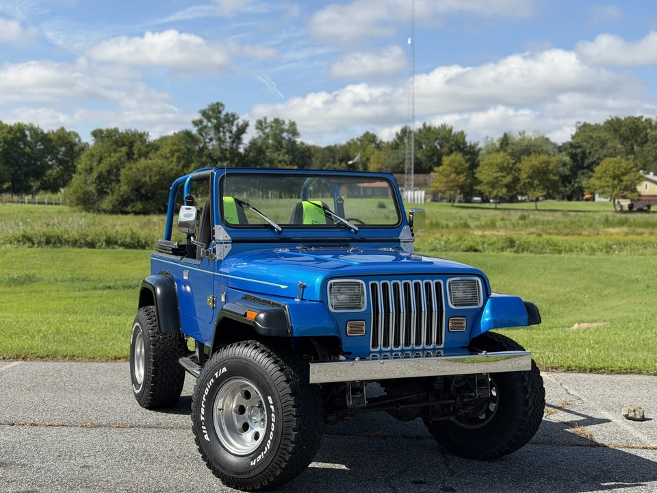 1993 Jeep YJ Wrangler - Image 8 of 31