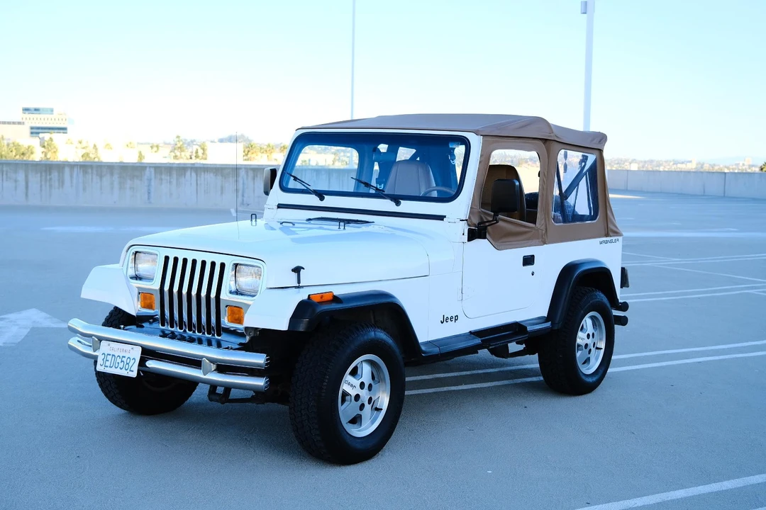 1993 Jeep YJ Wrangler - Image 3 of 31
