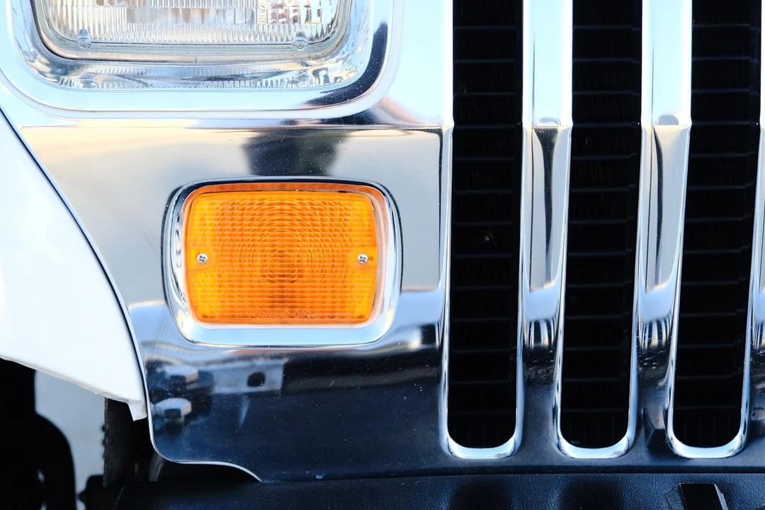 1993 Jeep YJ Wrangler - Image 30 of 31