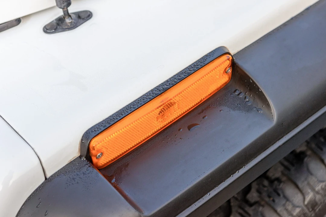 1993 Jeep YJ Wrangler - Image 16 of 31