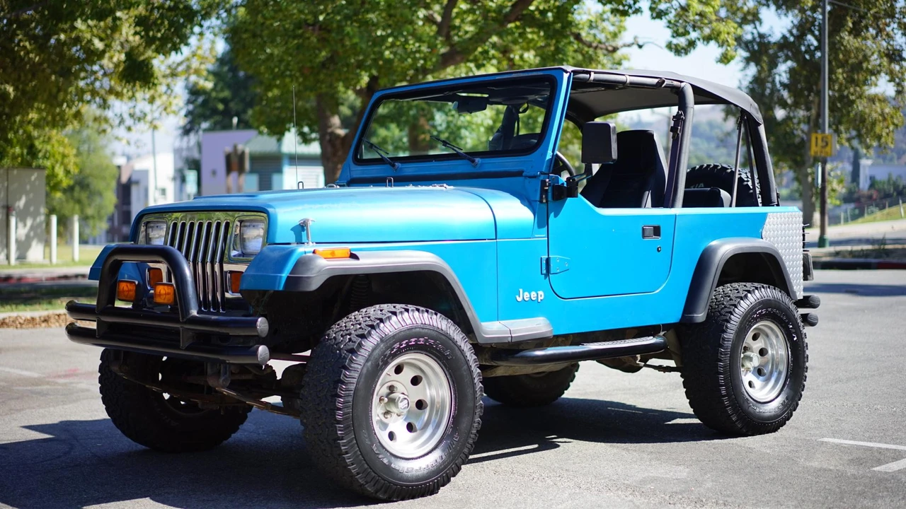 1993 Jeep YJ Wrangler - Image 3 of 31
