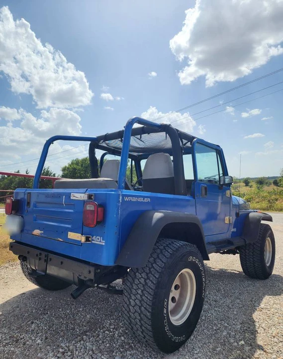 1993 Jeep YJ Wrangler - Image 3 of 12