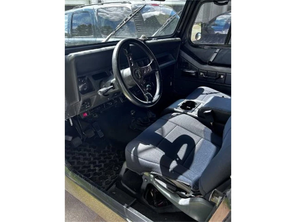 1993 Jeep YJ Wrangler - Image 9 of 16