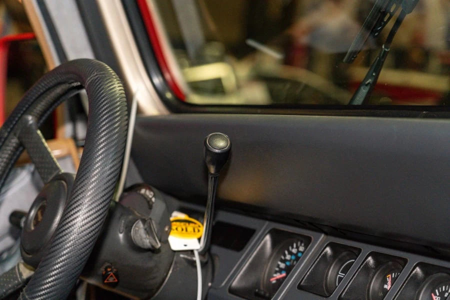 1993 Jeep YJ Wrangler - Image 12 of 15