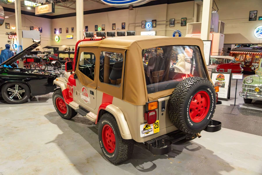 1993 Jeep YJ Wrangler - Image 4 of 15