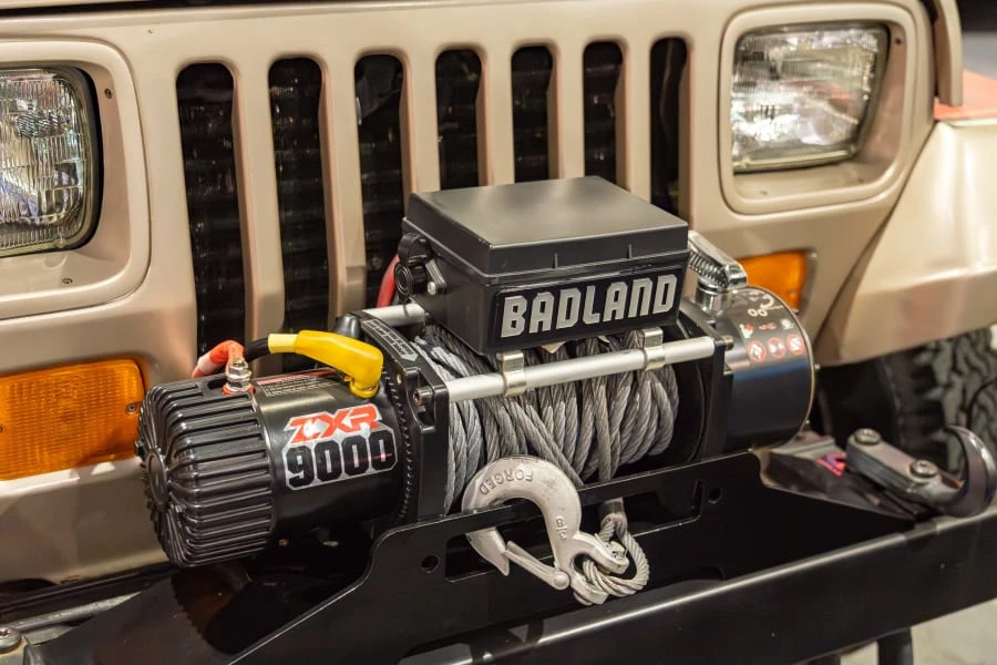 1993 Jeep YJ Wrangler - Image 5 of 15