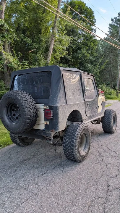 1993 Jeep YJ Wrangler - Image 5 of 14