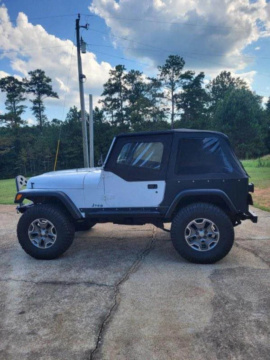 1993 Jeep YJ Wrangler - Image 3 of 9