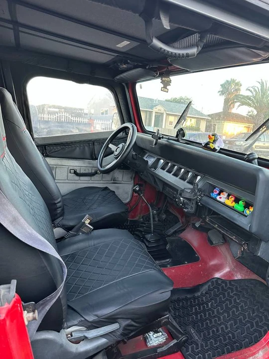 1993 Jeep YJ Wrangler - Image 6 of 7