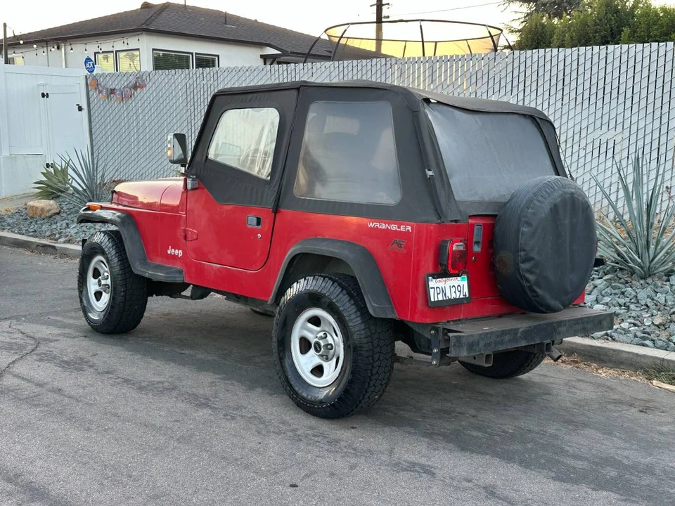 1993 Jeep YJ Wrangler - Image 2 of 7