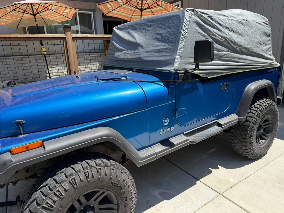 1993 Jeep YJ Wrangler - Image 6 of 10