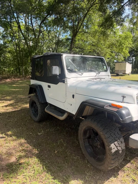 1993 Jeep YJ Wrangler - Image 3 of 7