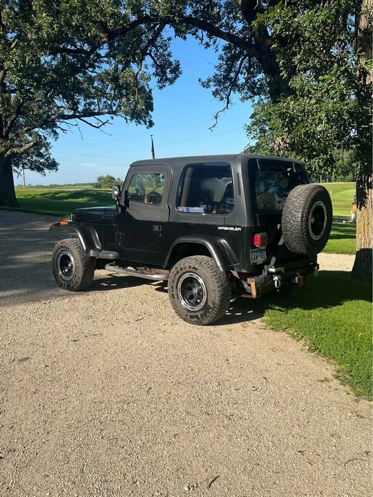 1993 Jeep YJ Wrangler - Image 3 of 11
