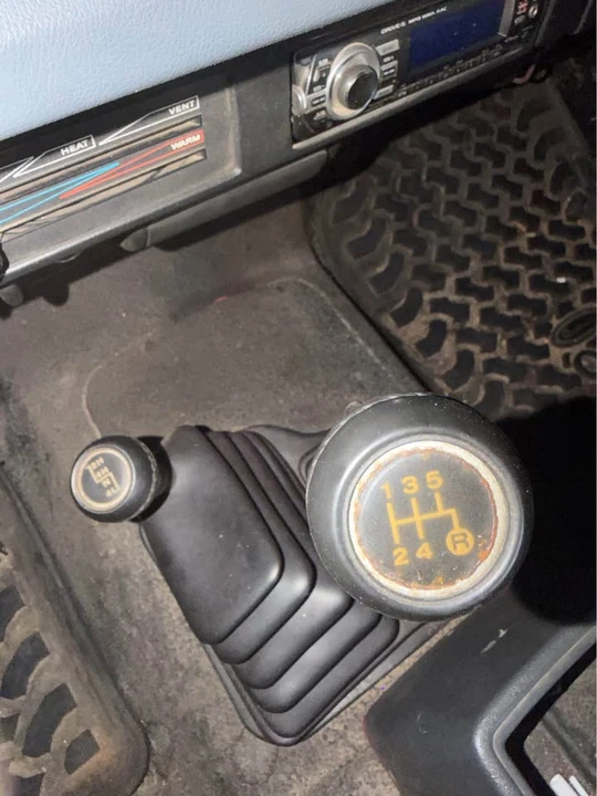 1993 Jeep YJ Wrangler - Image 9 of 12