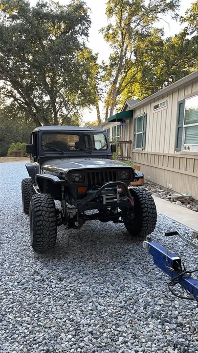 1993 Jeep YJ Wrangler - Image 4 of 5