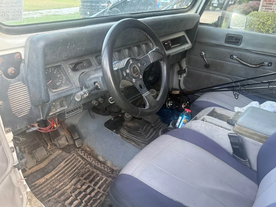1993 Jeep YJ Wrangler - Image 6 of 9