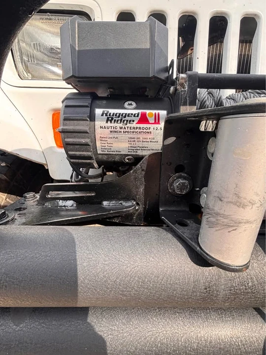 1993 Jeep YJ Wrangler - Image 10 of 12