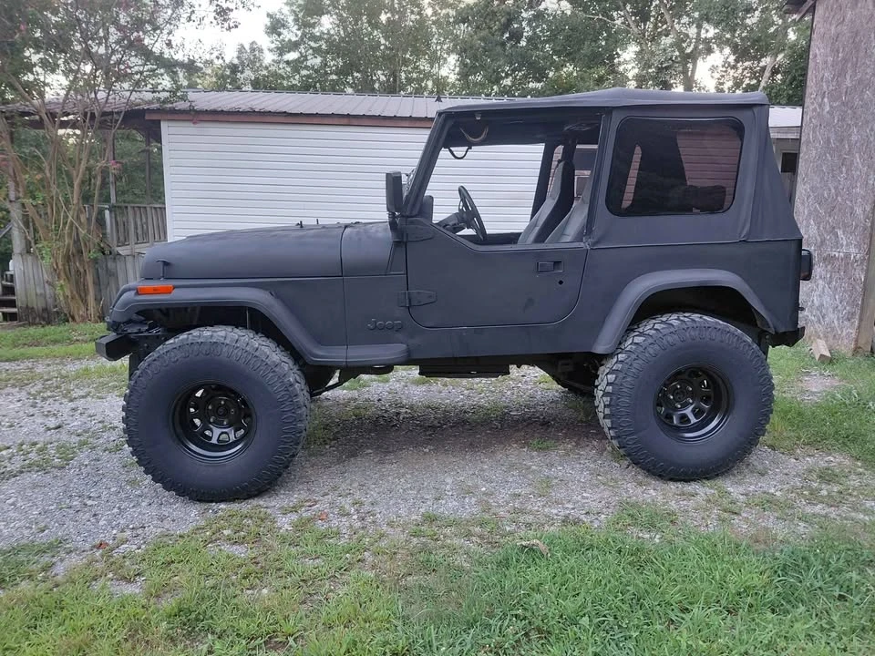 1993 Jeep YJ Wrangler - Image 14 of 15