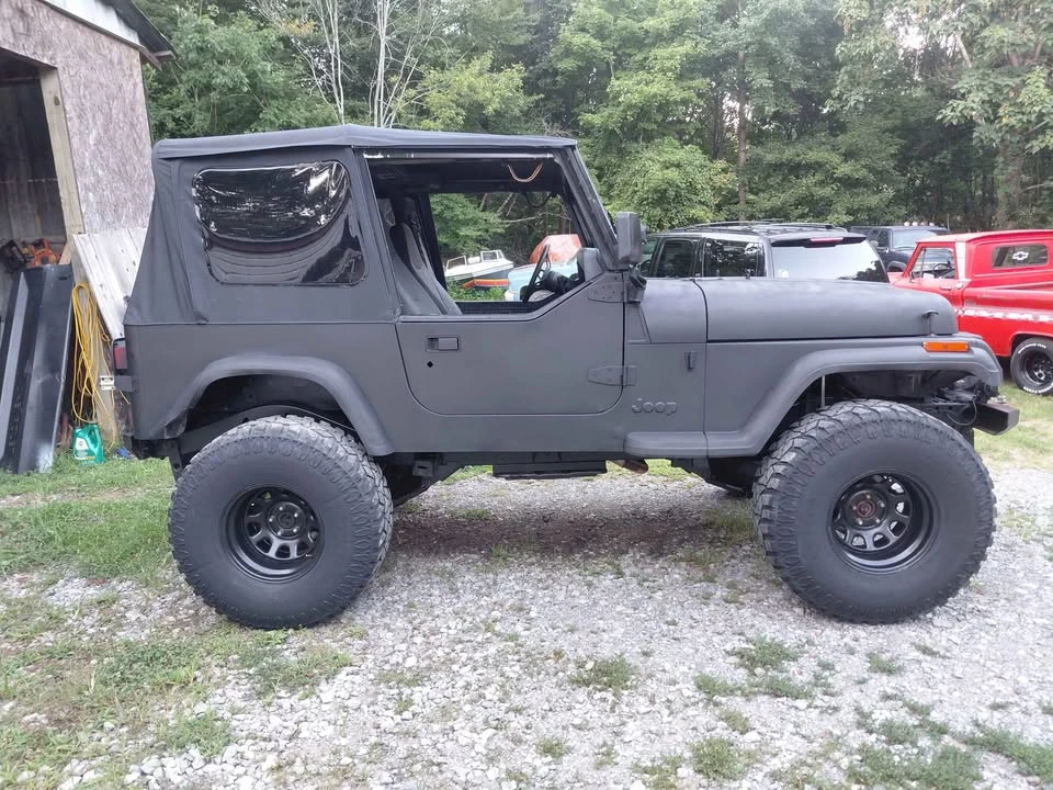 1993 Jeep YJ Wrangler - Image 13 of 15