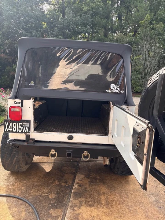 1993 Jeep YJ Wrangler - Image 8 of 12