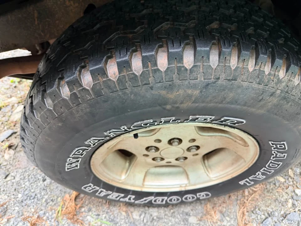 1993 Jeep YJ Wrangler - Image 7 of 8