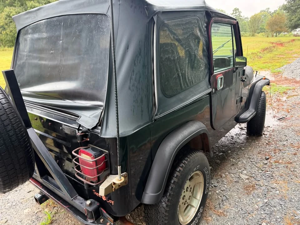 1993 Jeep YJ Wrangler - Image 8 of 8